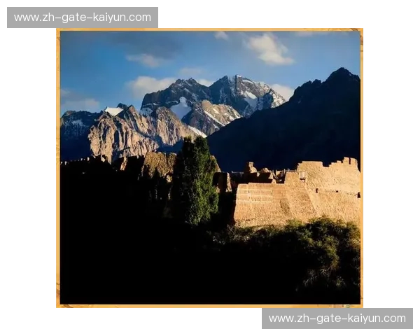 丝绸之路上的两颗璀璨明珠：伊朗与印度的千年情缘与现代交锋